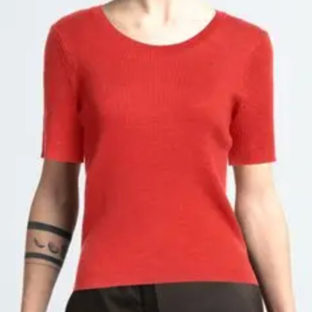 Majestic Filatures Short Sleeve Cashmere Crew Neck Sweater